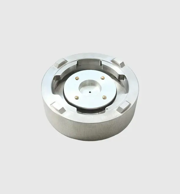 标准金属嵌片安装在老款植物水势压力室盖中